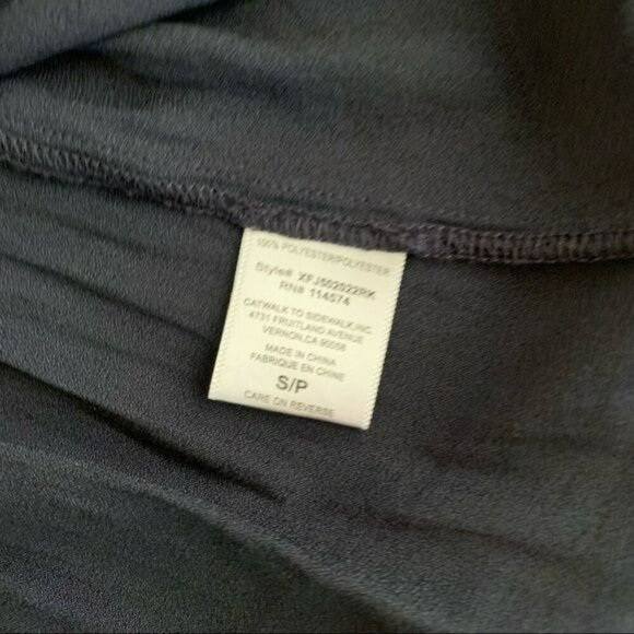 RO & DE womens lightweight v-neck high low tunic with ruffle bottom in navy -S - Picture 5 of 8